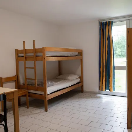 بيت شباب Hi بواتييه